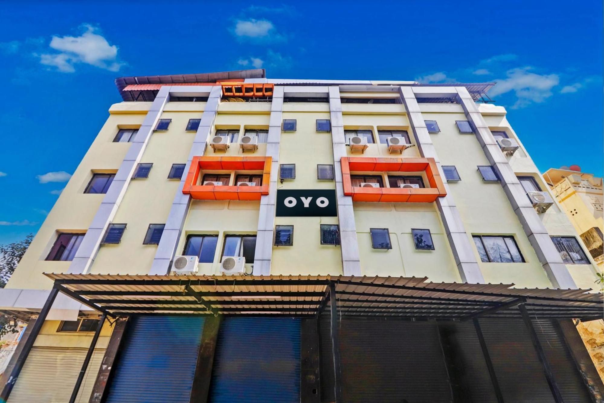 היידראבד Super Collection O 77115 Vaishnavi Palace מראה חיצוני תמונה