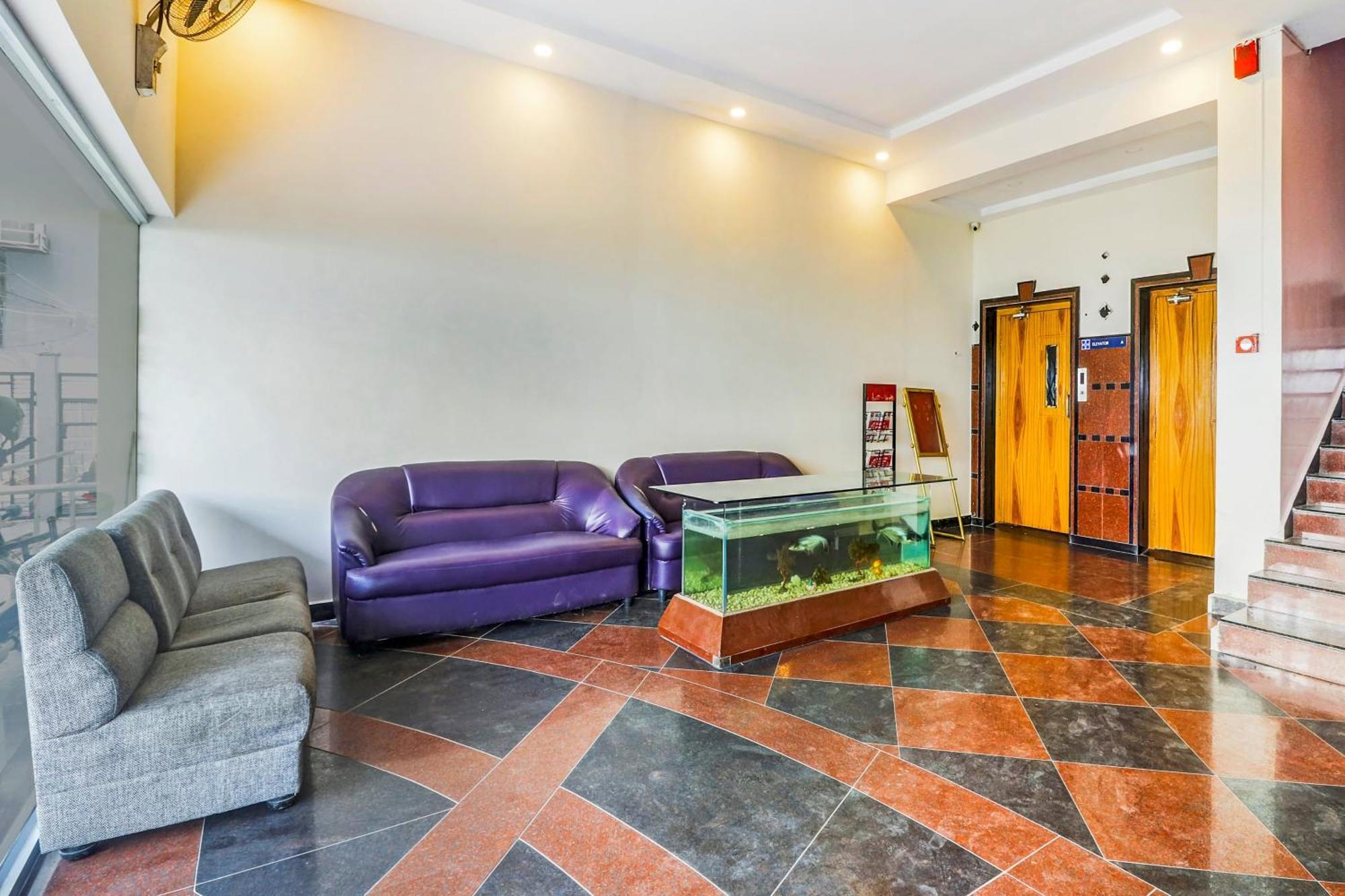 היידראבד Super Collection O 77115 Vaishnavi Palace מראה חיצוני תמונה
