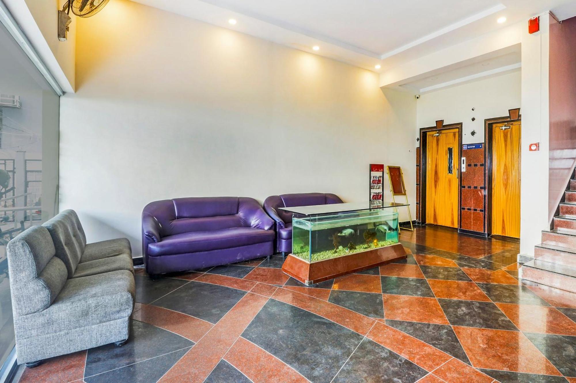 היידראבד Super Collection O 77115 Vaishnavi Palace מראה חיצוני תמונה